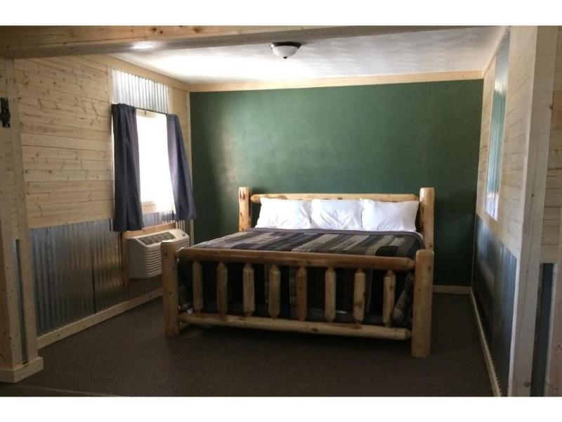 Big Horse Inn And Suites Lewistown Chambre photo
