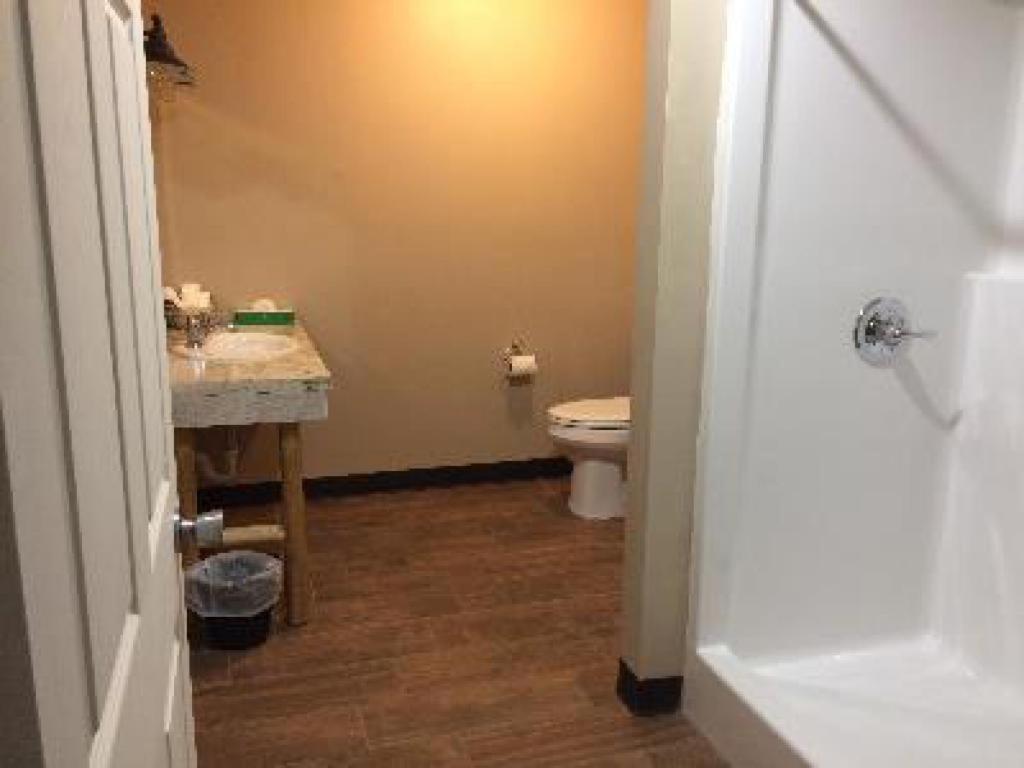Big Horse Inn And Suites Lewistown Extérieur photo